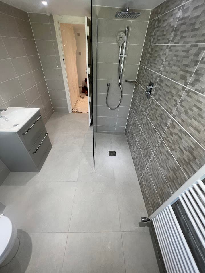 Grey Mosaic Wet Room detail