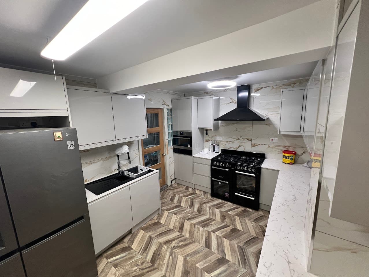 Marble & Chevron Kitchen detail