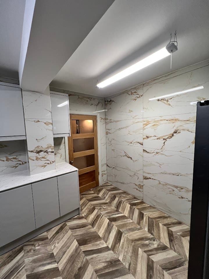Marble & Chevron Kitchen detail