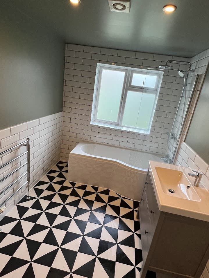 Geometric Sage Suite detail