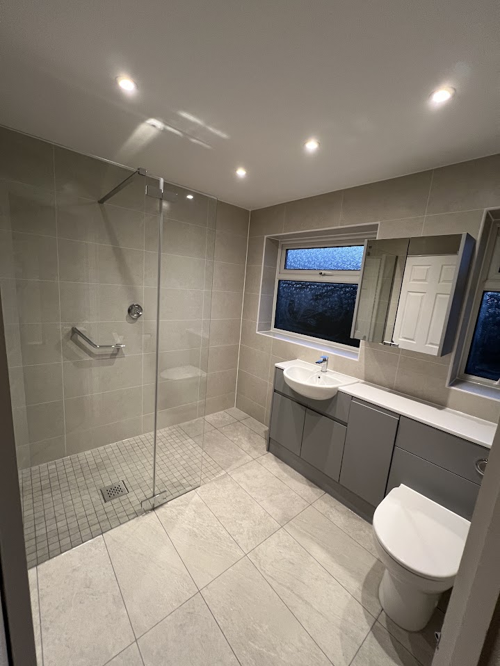 Contemporary Stone Wet Room
